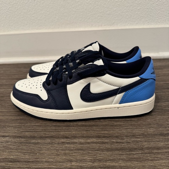 Jordan Other - Air Jordan 1 Retro Low sz 10